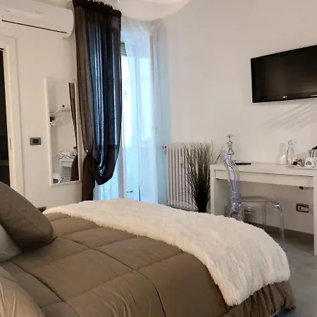 B&B Giovaldi's Torino-3